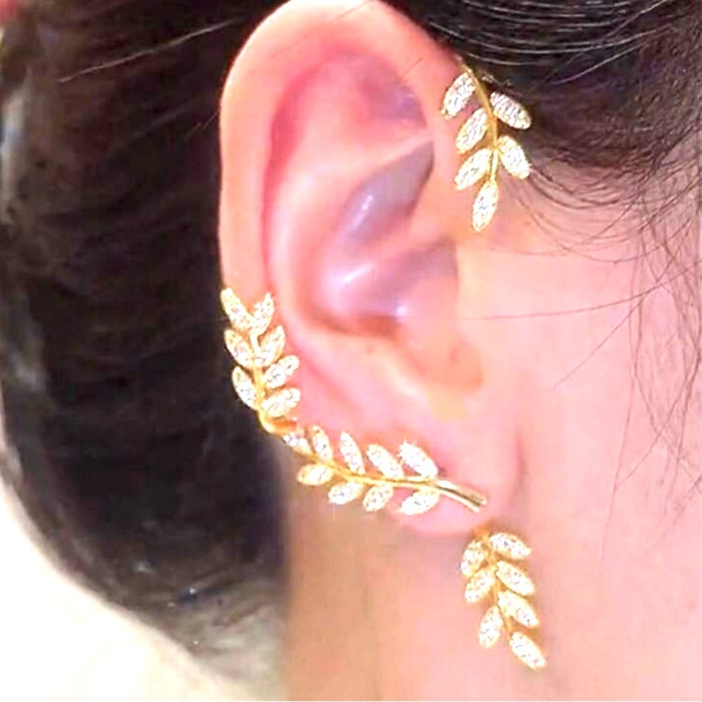 Cubic Zirconia Gold Leaf Ear Cuff